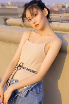 男生把坤坤放女生定眼里云开